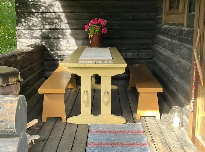 Orman Evi Valkolan Kartanon Saunamoekki